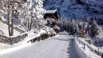 Blüemlisalp im Winter