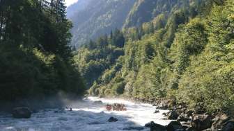 Schöne Aussicht beim raften